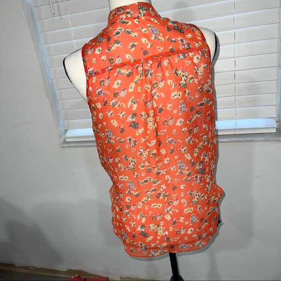 ⭐️🌺⭐️Blouse with flowers prints for  women. - Picture 4 of 7